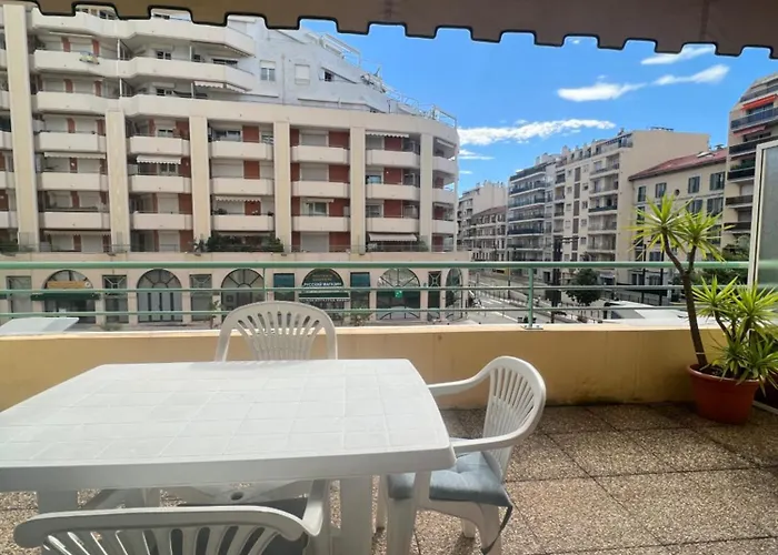 La Terrasse De Palais Des Arts Apartment Nizza