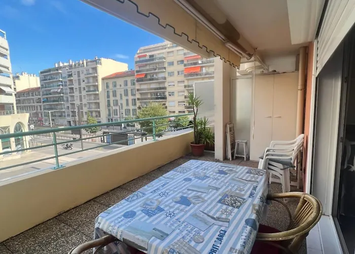 La Terrasse De Palais Des Arts Apartmán